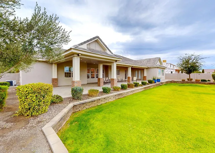 Oasis Hotel